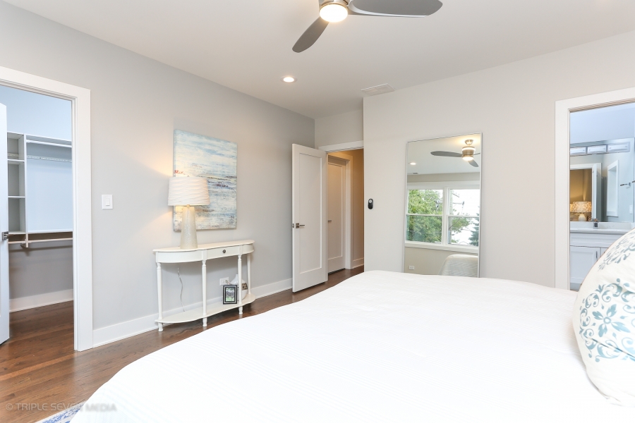 Master Bedroom Side View, Balmoral Restoration, Chicago